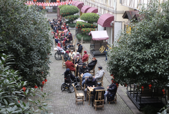 图为活动现场。涪陵区美心红酒小镇供图 图为活动现场。涪陵区美心红酒小镇供图