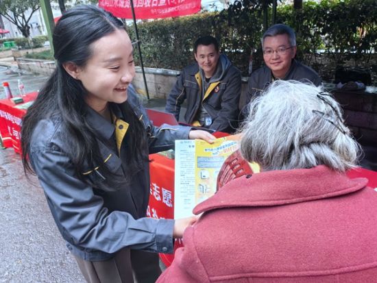 志愿服务活动现场。重庆燃气集团供图 志愿服务活动现场。重庆燃气集团供图