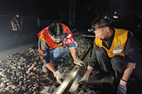 ͼΪ��̬����豸ְ�����ڸֹ��Ե���5t�豸�ĳ��ִ���������ǿ ��