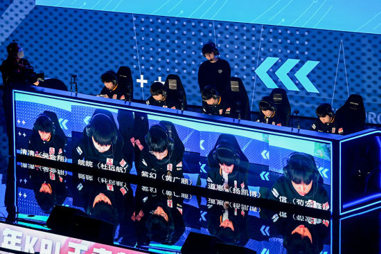 ͼΪ�����Ƕ�xuan shou