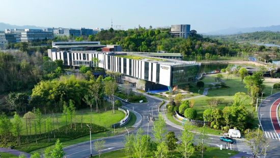 明月湖国际智能产业科创基地。受访者供图 明月湖国际智能产业科创基地。受访者供图