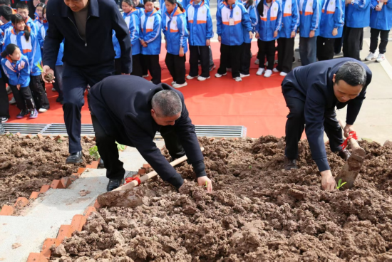 图为活动现场。忠县㽏井中学校 供图 图为活动现场。忠县㽏井中学校 供图