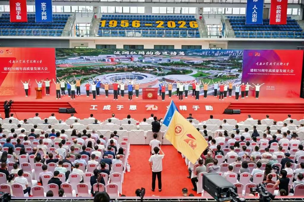 ͼΪ����ֳ������� ��