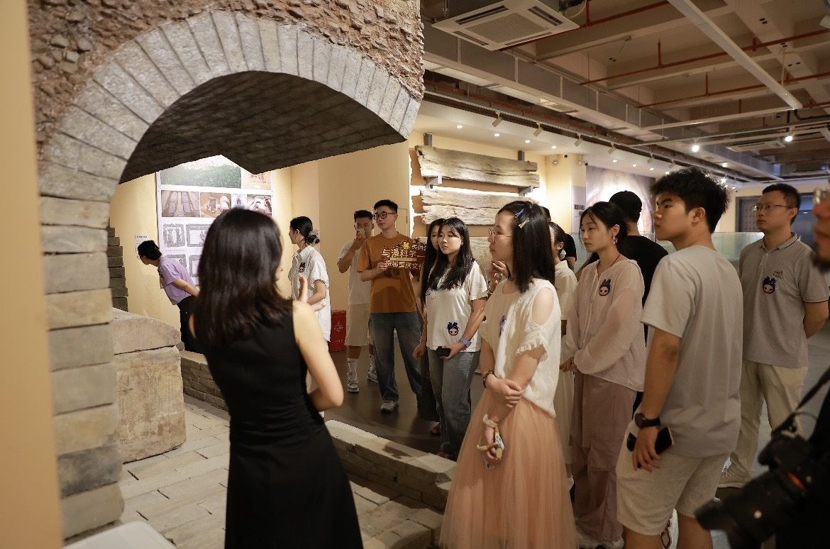 图为活动现场。重庆市文物考古研究院供图 图为活动现场。重庆市文物考古研究院供图
