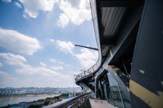 图为九龙半岛井然有序的建设场景。何蓬磊 摄 图为九龙半岛井然有序的建设场景。何蓬磊 摄