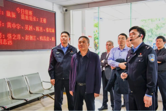 重庆市政协副主席徐代银一行来綦调研