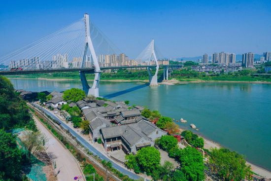 图为正在全新升级的义渡古镇。 钟戈 摄 图为正在全新升级的义渡古镇。 钟戈 摄