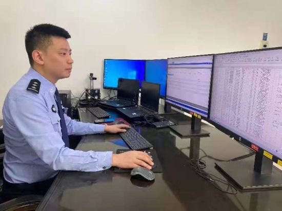 ͼΪ��������ڹ�������˹��ͼ