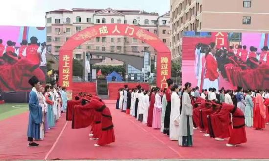 图为活动现场。濮加红 摄 图为活动现场。濮加红 摄