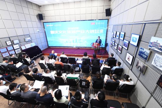 图为讲座现场。陈超 摄 图为讲座现场。陈超 摄
