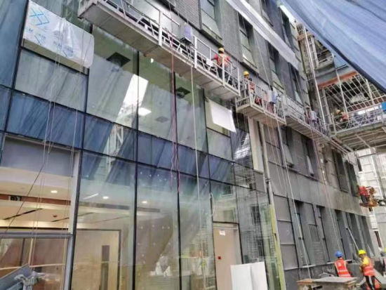 京东方(重庆)智慧系统创新中心项目建设现场。两江新区建管中心供图 京东方(重庆)智慧系统创新中心项目建设现场。两江新区建管中心供图