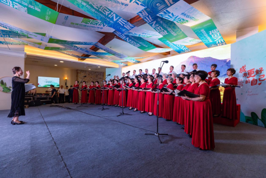 图为闭幕式演出现场。 主办方供图 图为闭幕式演出现场。 主办方供图