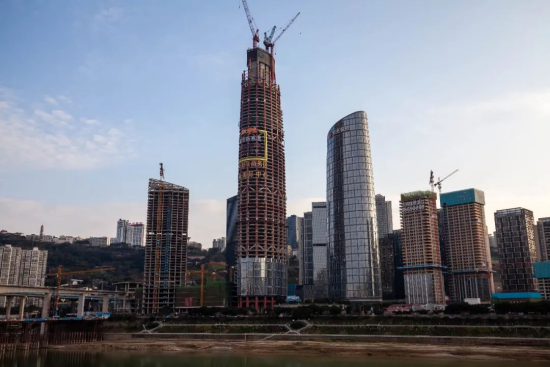 图为建设中的陆海国际中心。 奥雅纳供图 图为建设中的陆海国际中心。 奥雅纳供图