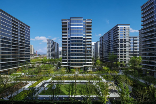 半年交付16770套融创成渝持续兑现美好生活样本