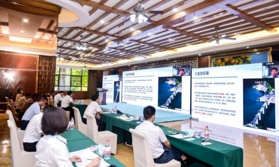图为论坛现场。受访者供图 图为论坛现场。受访者供图