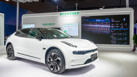 图为广域铭岛展区极氪展车。广域铭岛供图 图为广域铭岛展区极氪展车。广域铭岛供图