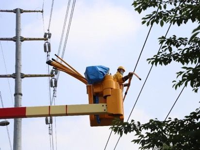 ͼΪ����Ա���߿���ҵȷ������ȫ�õ硣������˾��ͼ