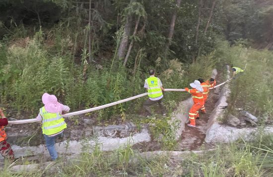 ͼΪ��Ԯ�Ӽ���ˮ�ܡ���С�� ��