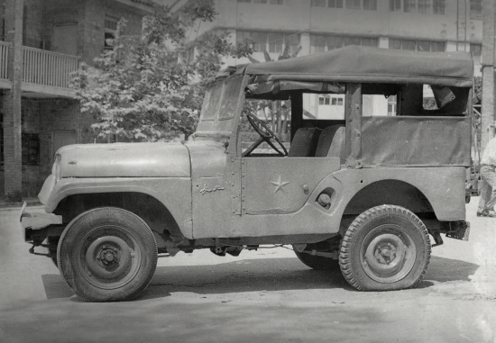 ͼΪ1958�������ġ������ơ�46�ͼ��ճ�������������ͼ