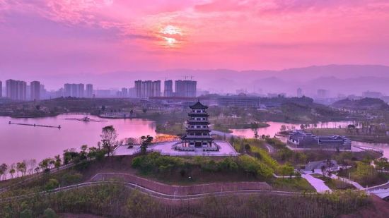 图为垫江三合湖湿地公园美景。受访单位供图 图为垫江三合湖湿地公园美景。受访单位供图