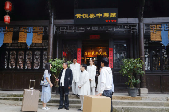 图为《此情可问天》电影剧照。 主办方供图 图为《此情可问天》电影剧照。 主办方供图