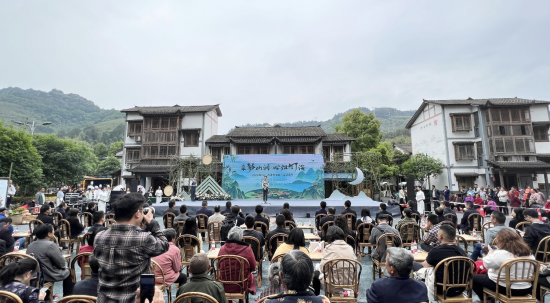 图为启动仪式。肖江川 摄 图为启动仪式。肖江川 摄