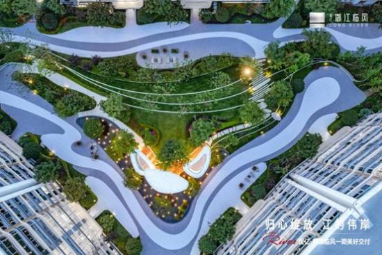 图为保亿•御江临风交付实景。保亿•御江临风 供图 图为保亿•御江临风交付实景。保亿•御江临风 供图