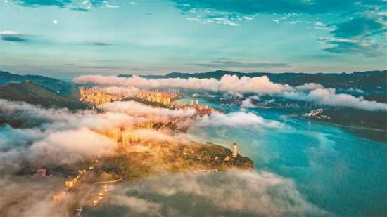 《云雾绕城生态美》 开州 王晓宇 摄 《云雾绕城生态美》 开州 王晓宇 摄