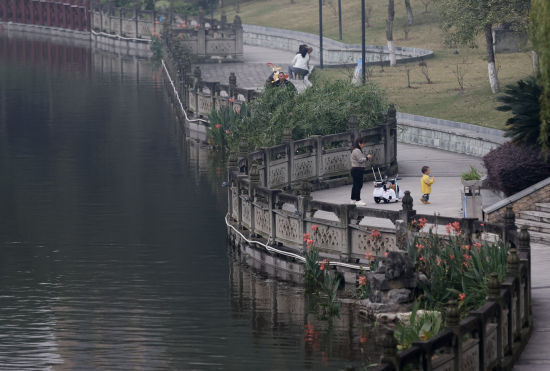 重庆：荣峰河畔的幸福生活(图7)