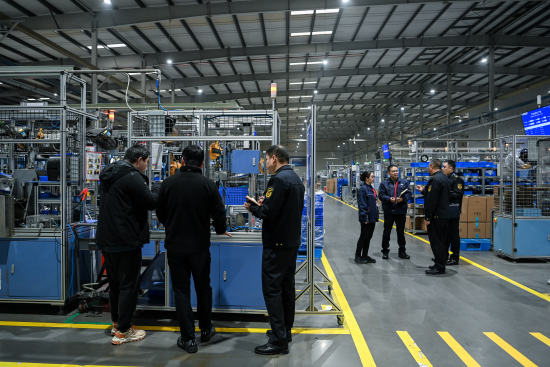 ͼΪִ�������Ա�Ͱ�ȫ����ר��ָ����ҵ��ȫ���������ֳ�����������Ӧ�������ֹ�ͼ