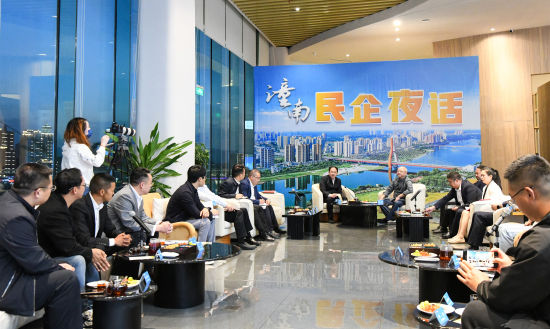 资料图为潼南民企夜话的活动现场。潼南区委宣传部供图 资料图为潼南民企夜话的活动现场。潼南区委宣传部供图