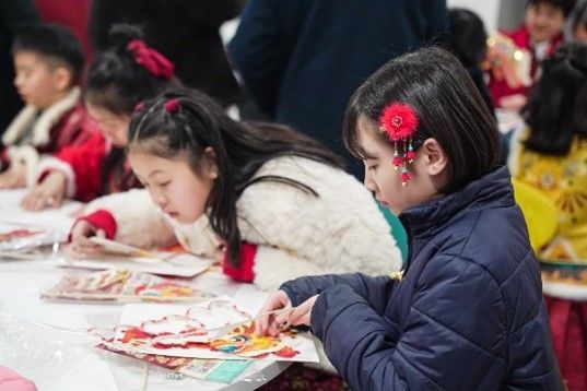 诺林巴蜀举办新春派对 共享中国传统文化魅力