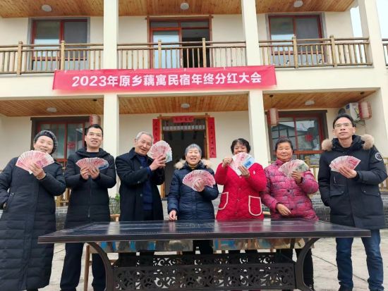 ͼΪ�ֺ��ֳ���л�� ��