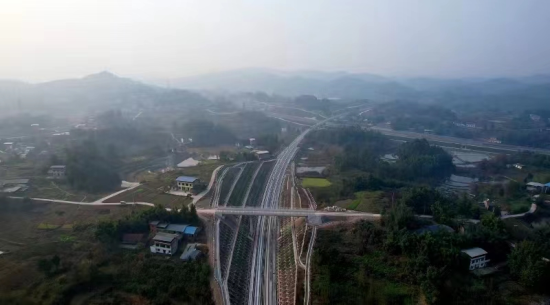 ͼΪ�����е��ͭ�ߡ�ͭ����ί��������ͼ