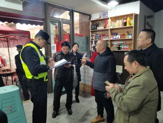 新区鸳鸯街道开展消防安全集中除患攻坚大整治行动工作-中新网重庆