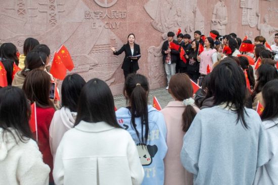 2024��4��7�գ�����������ƾ�ְҵѧԺ���������������������Ա���ڸ���ѧ�������й���ɫ�ִ�������ϵ������ ���� ��