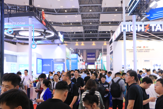 第十六届重庆国际电池足艺交流展览会正在重庆国专中央揭幕