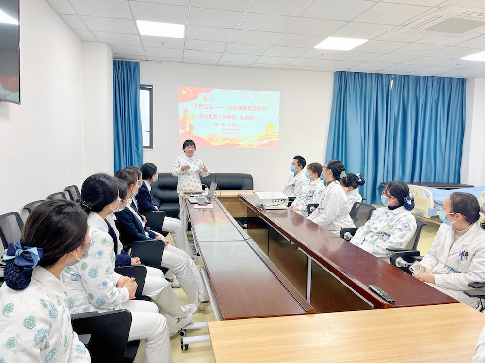 高铁出行时间更短花费更少 春节将至 多条旅游线路更新