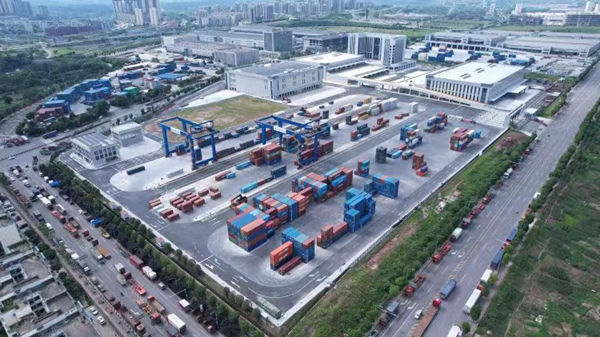 图为金融支持重庆国际物流枢纽园区建设。 恒丰银行重庆分行供图 图为金融支持重庆国际物流枢纽园区建设。 恒丰银行重庆分行供图