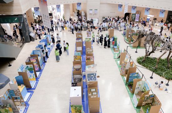 民圆通报其涉嫌宽峻背法