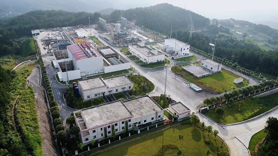 图为黄草峡储气库。崔跃 摄 图为黄草峡储气库。崔跃 摄