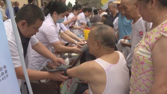 图为活动现场。田丽君 摄 图为活动现场。田丽君 摄