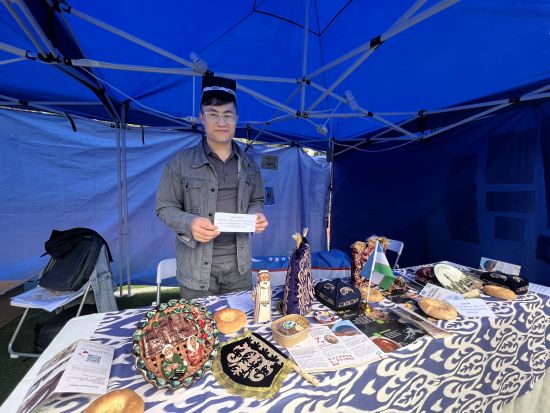 图为活动现场。周毅摄 图为活动现场。周毅摄