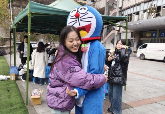 ͼΪ�����ֱ�������ֳ��������� ��