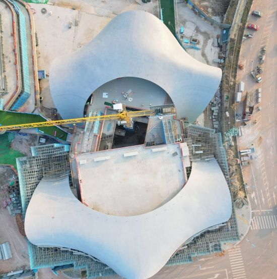 图为重庆设计公园创新基地项目壳体结构俯拍。中建七局西南建设有限责任公司 供图 图为重庆设计公园创新基地项目壳体结构俯拍。中建七局西南建设有限责任公司 供图