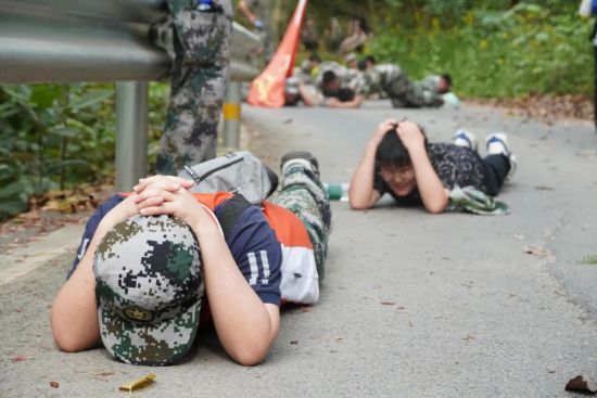 图为活动现场。重庆电视台《教育新视界》栏目 供图 图为活动现场。重庆电视台《教育新视界》栏目 供图