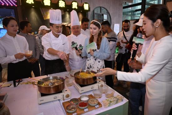 图为活动现场。重庆市委宣传部 供图 图为活动现场。重庆市委宣传部 供图
