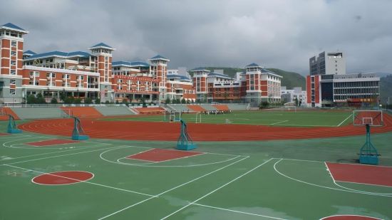 图为校园环境。巫山县职业教育中心 供图 图为校园环境。巫山县职业教育中心 供图