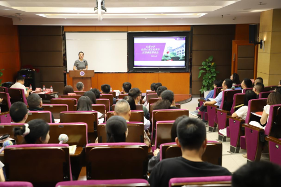 图为心理危机演练现场。重庆市精神卫生中心 供图 图为心理危机演练现场。重庆市精神卫生中心 供图