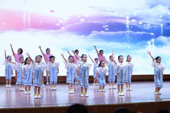 图为活动现场。江津区教委 供图 图为活动现场。江津区教委 供图